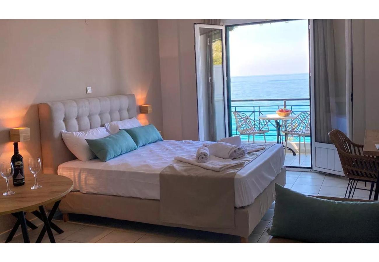 Sunset Premium Studio 6 Agios Nikitas Exterior photo